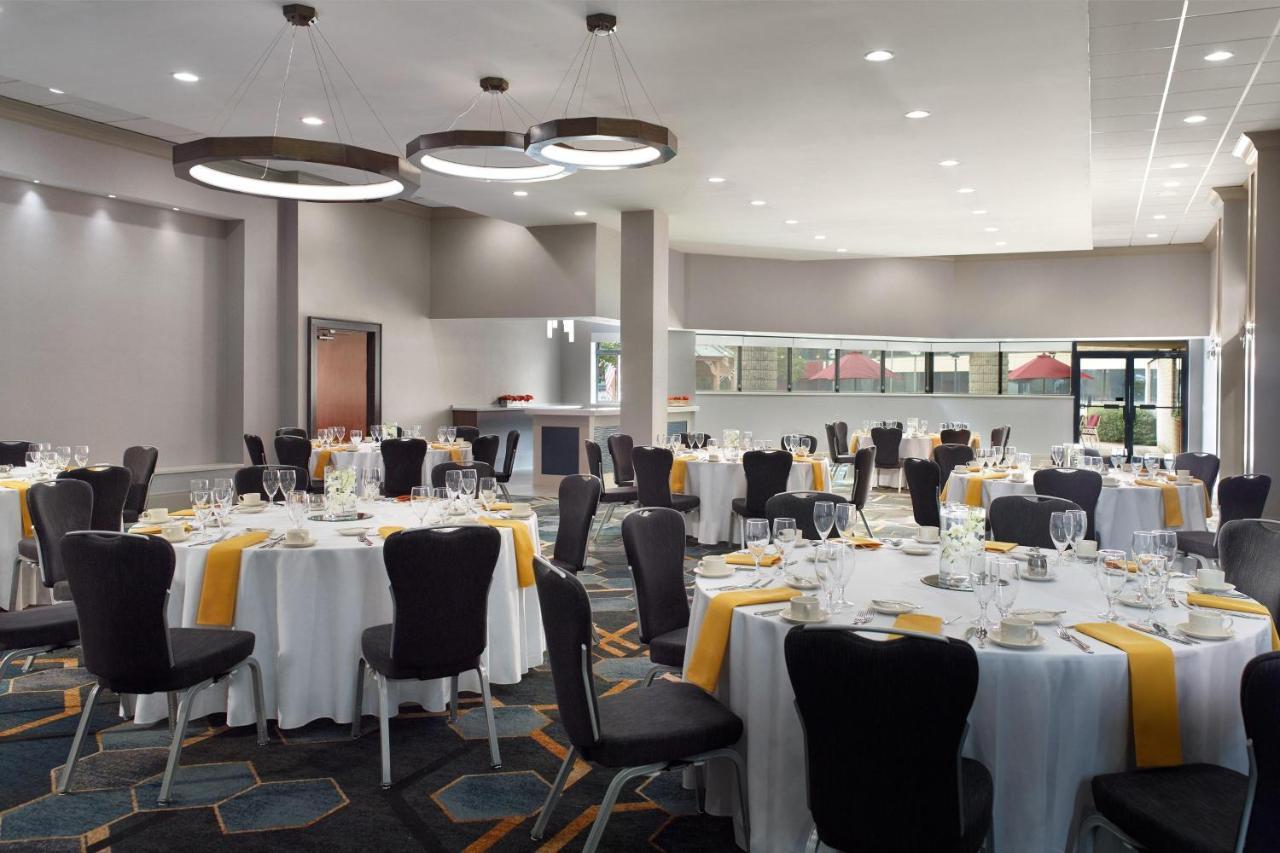 Sheraton Imperial Hotel Raleigh-Durham Airport At Research Triangle Park Esterno foto