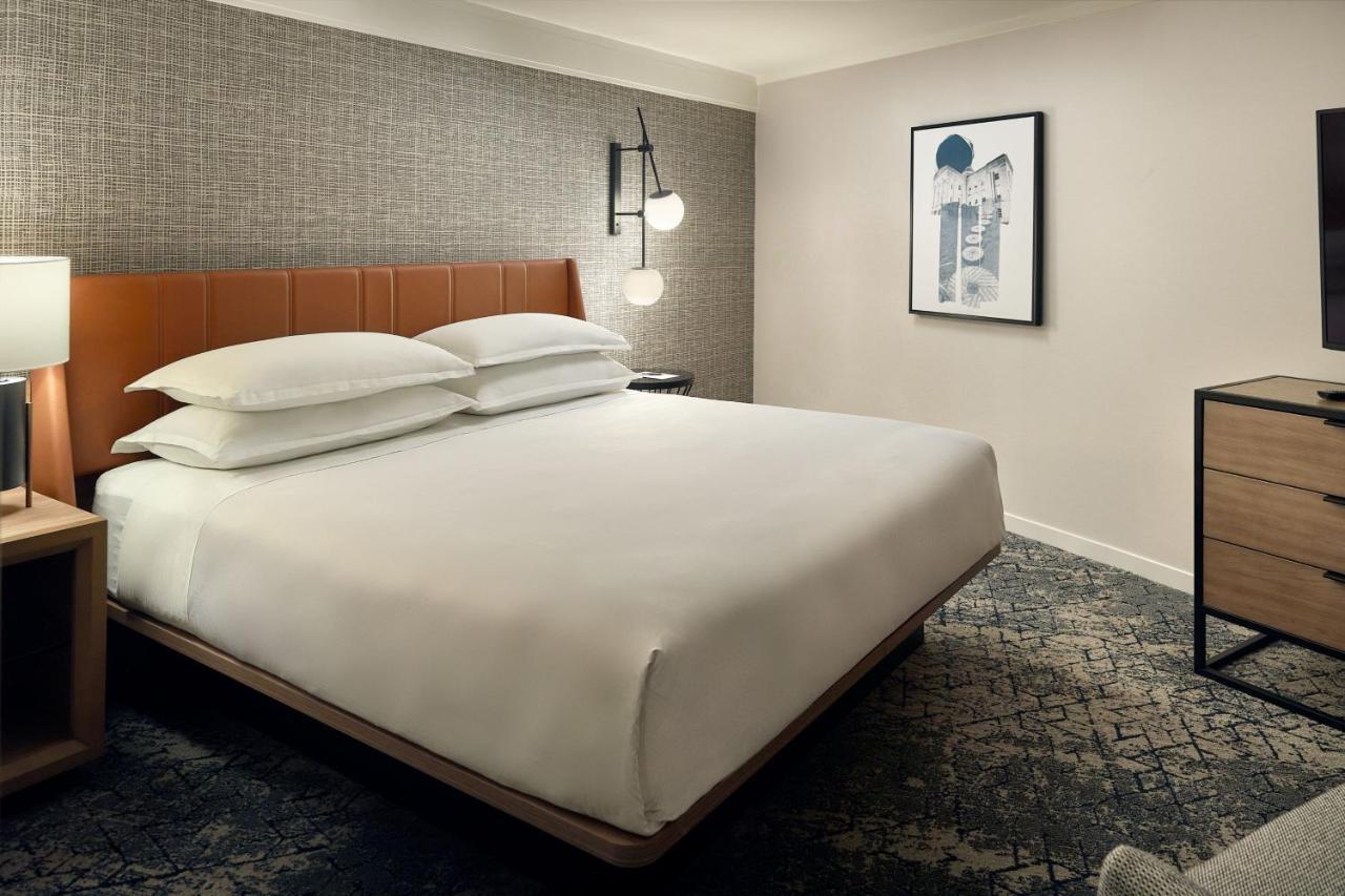 Sheraton Imperial Hotel Raleigh-Durham Airport At Research Triangle Park Esterno foto