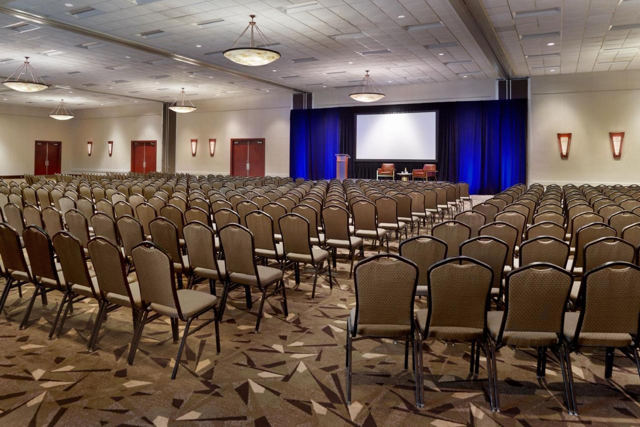 Sheraton Imperial Hotel Raleigh-Durham Airport At Research Triangle Park Esterno foto