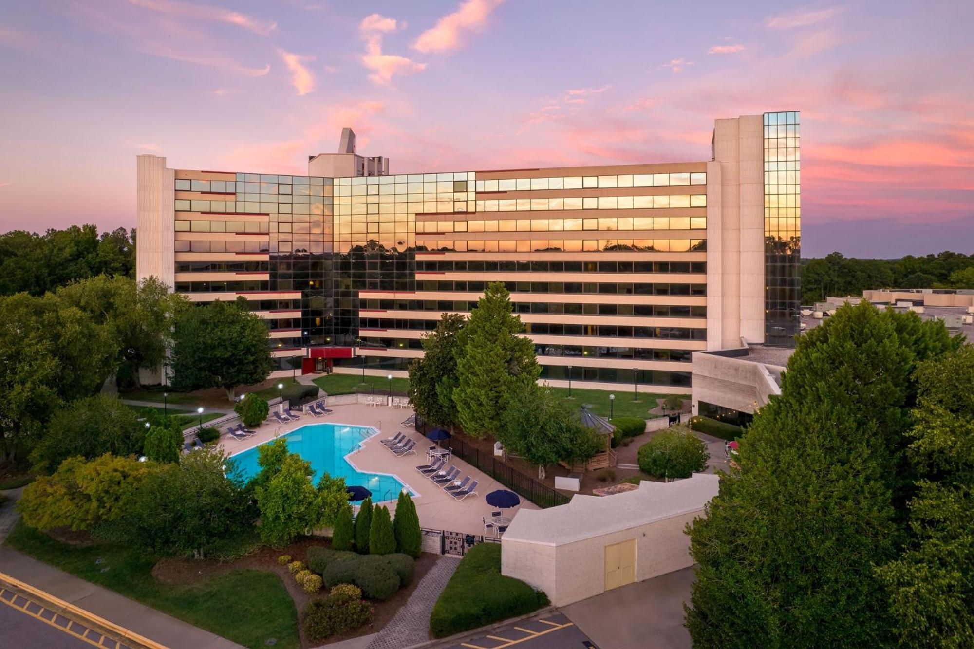 Sheraton Imperial Hotel Raleigh-Durham Airport At Research Triangle Park Esterno foto