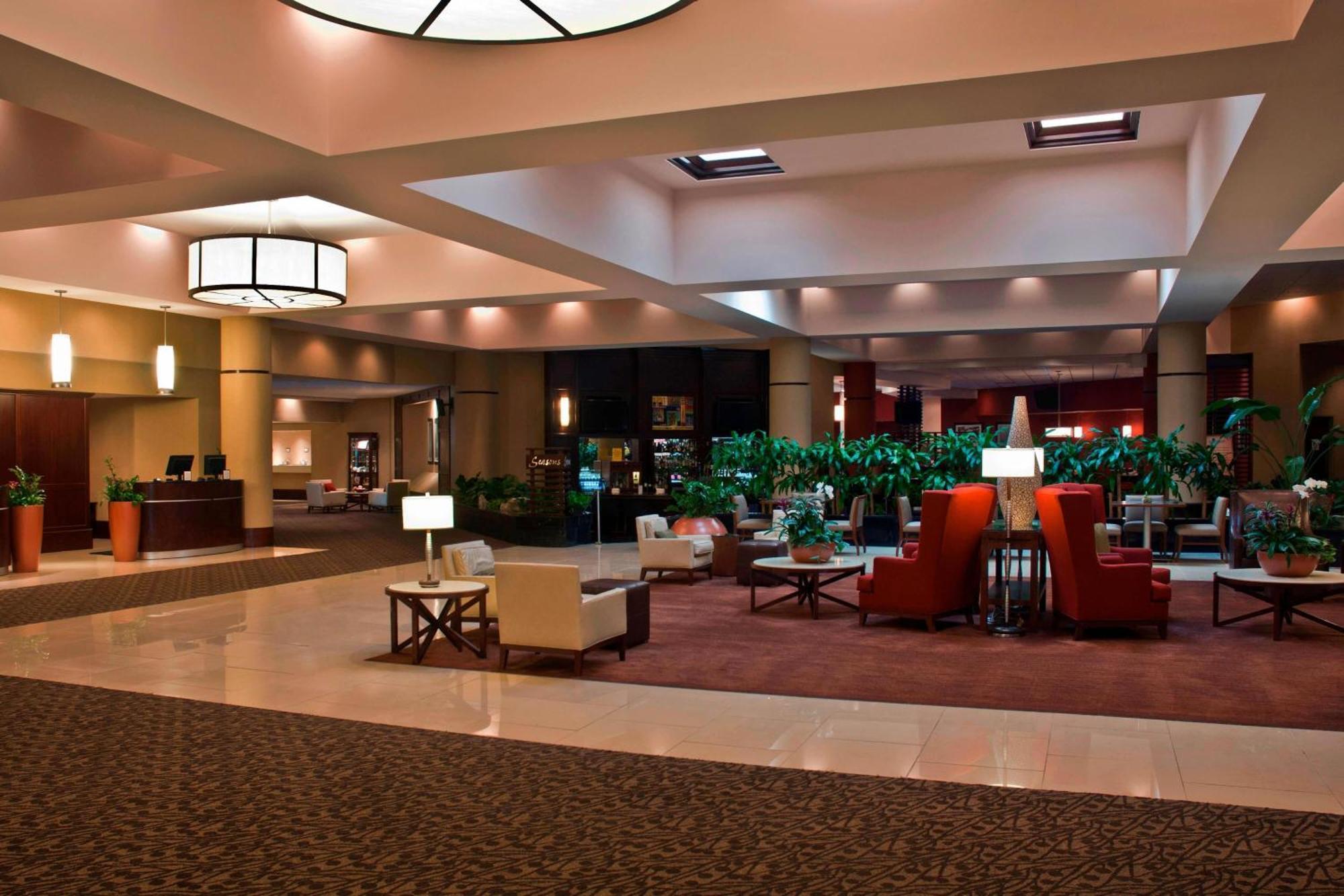 Sheraton Imperial Hotel Raleigh-Durham Airport At Research Triangle Park Esterno foto