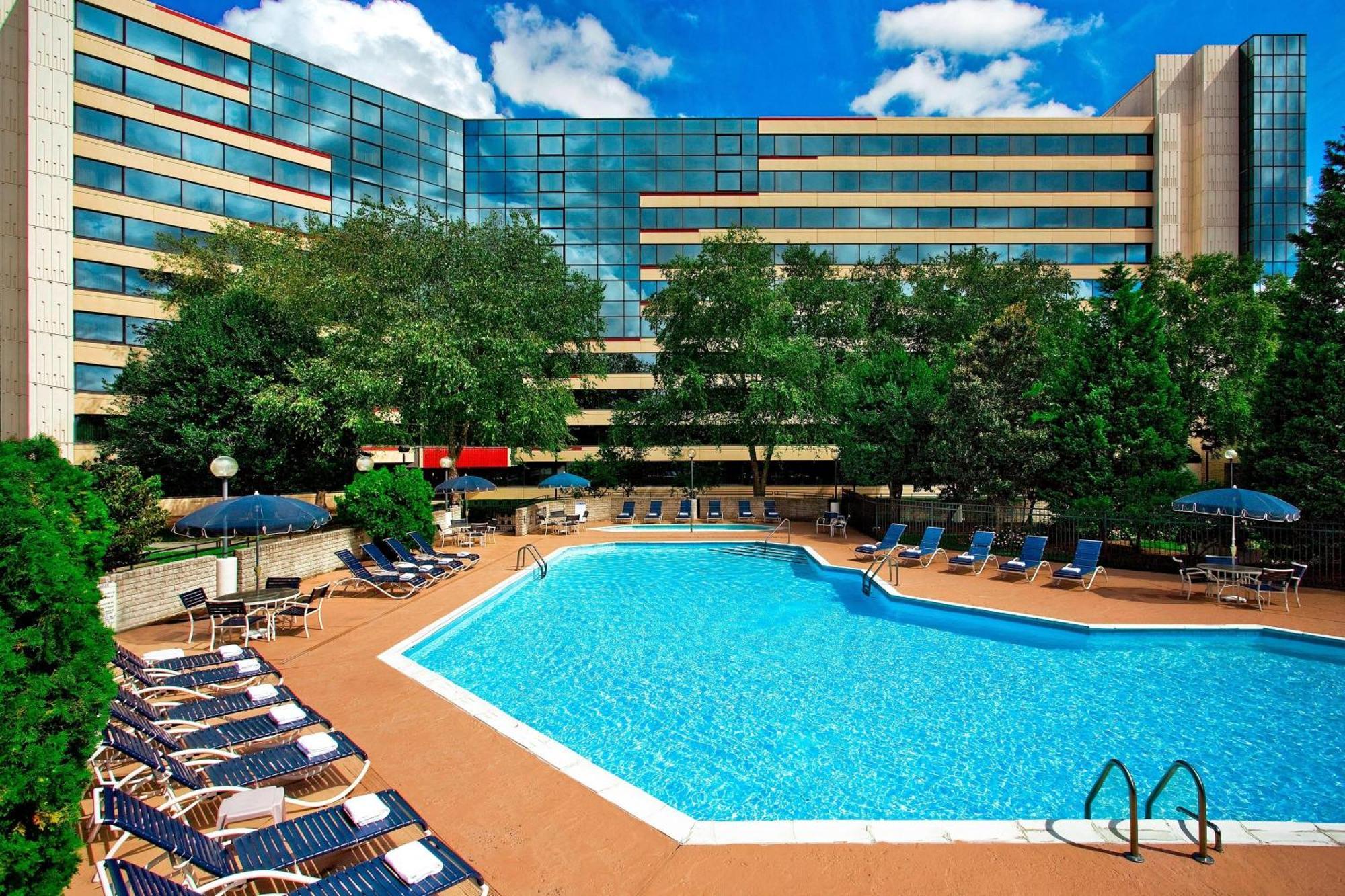 Sheraton Imperial Hotel Raleigh-Durham Airport At Research Triangle Park Esterno foto
