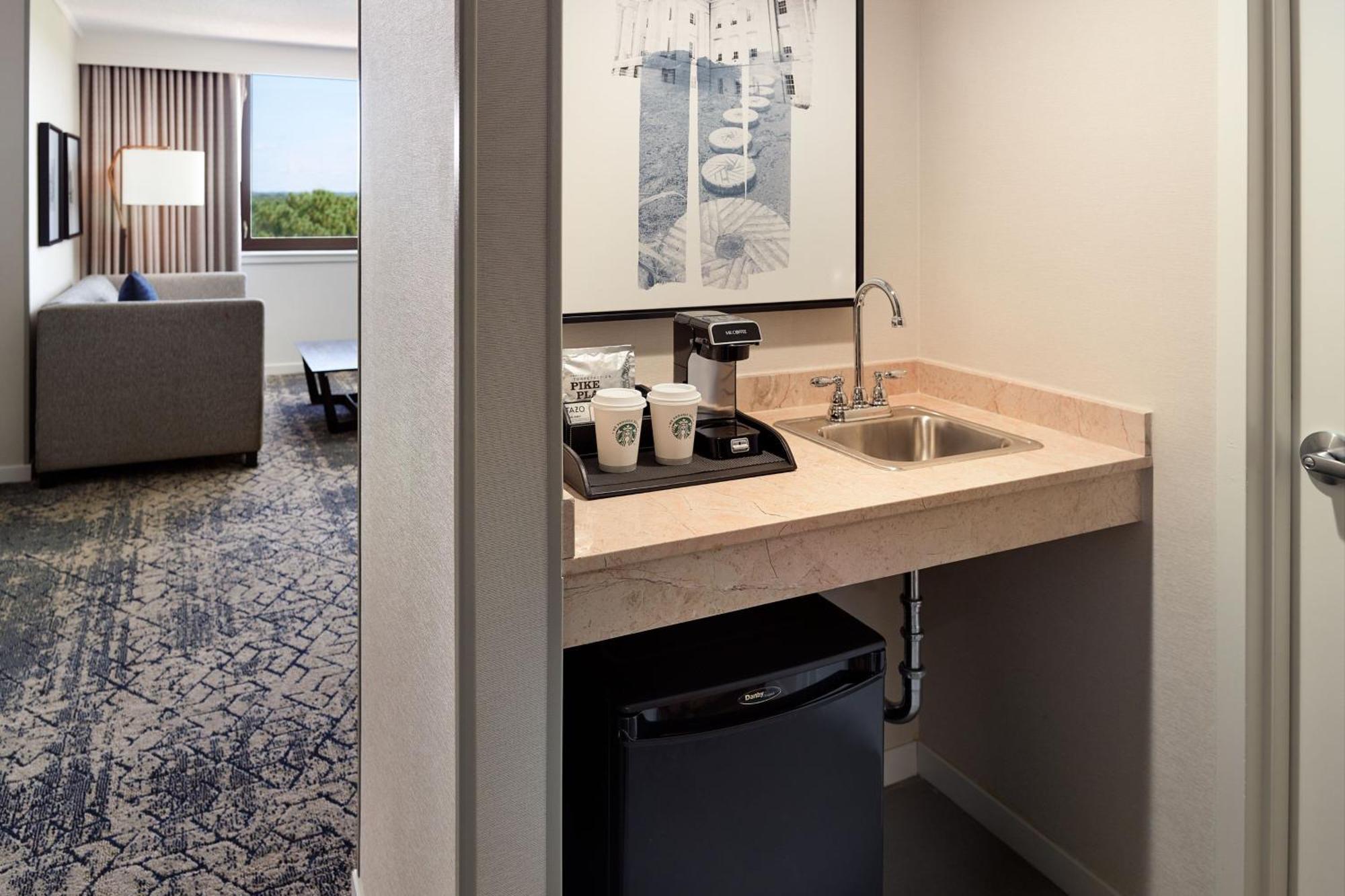 Sheraton Imperial Hotel Raleigh-Durham Airport At Research Triangle Park Esterno foto
