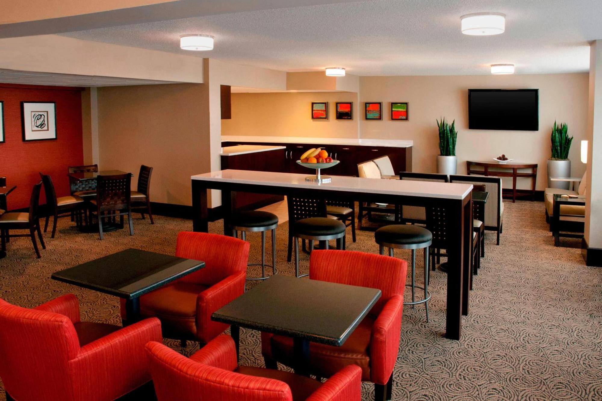 Sheraton Imperial Hotel Raleigh-Durham Airport At Research Triangle Park Esterno foto